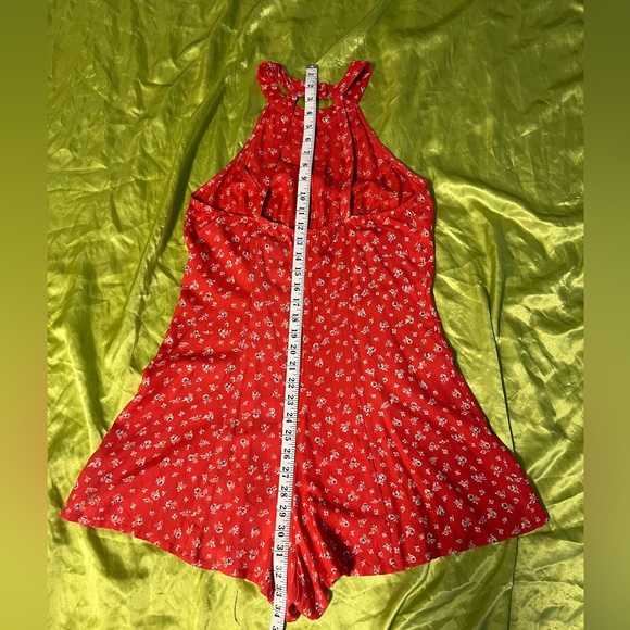 Urban Outfitters Kimchi Blue Floral Romper - Picture 8 of 9